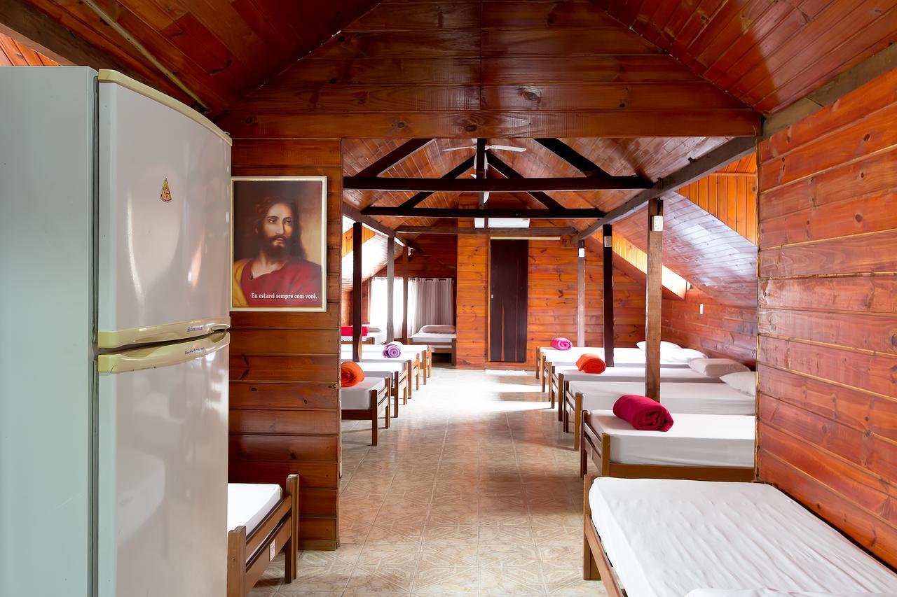 Cabanas Hostel & Suites Balneario Camboriu Exterior photo