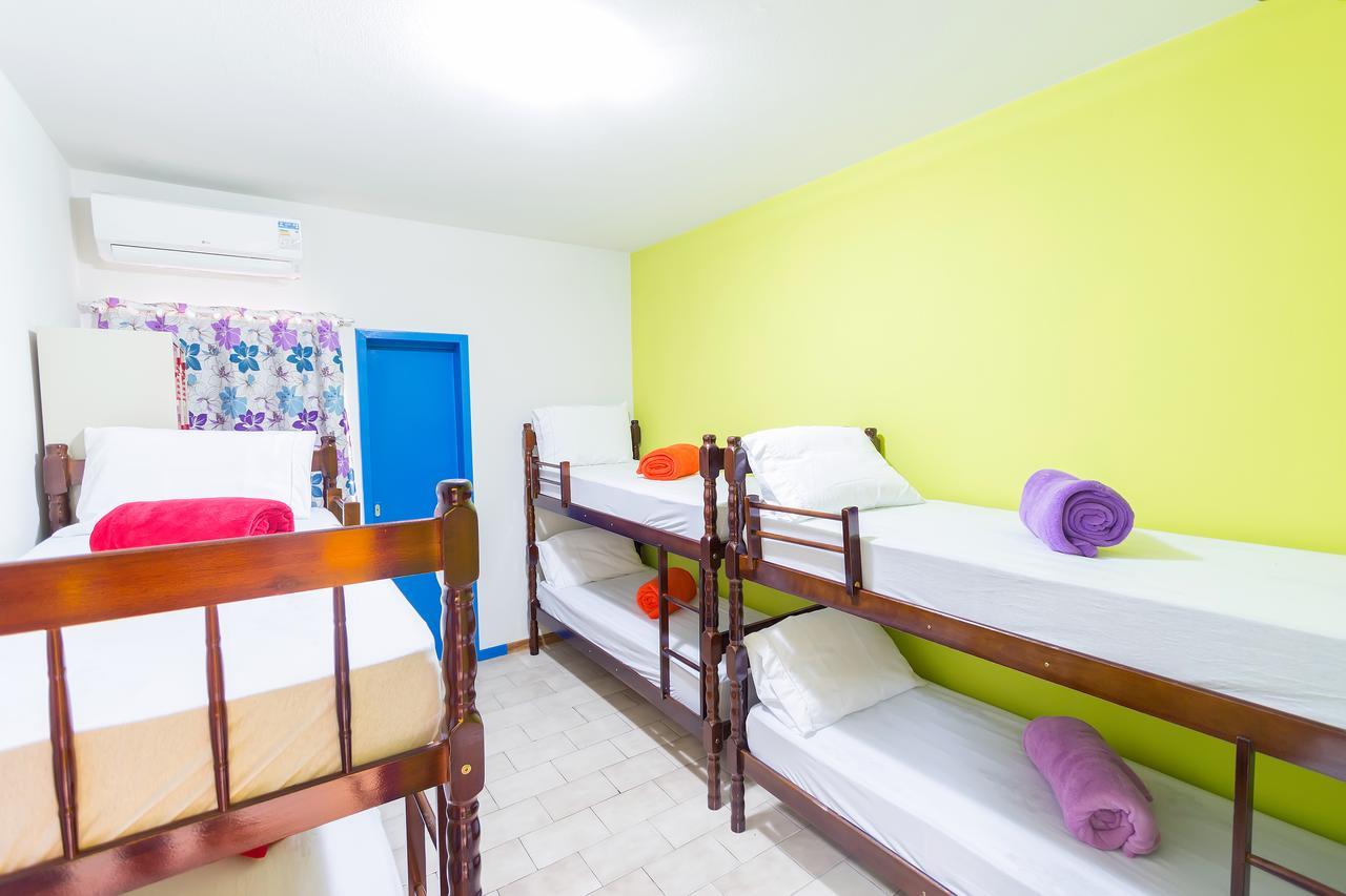 Cabanas Hostel & Suites Balneario Camboriu Exterior photo